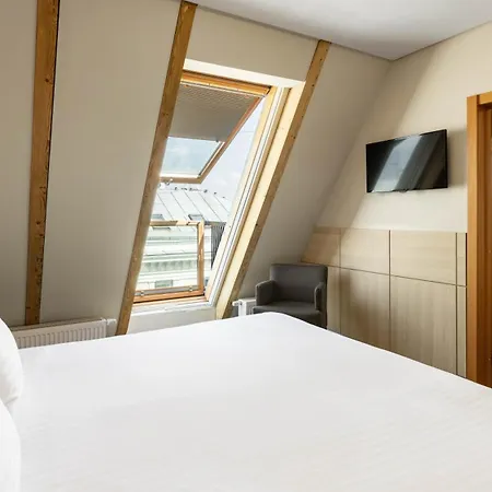 ウェルトン ホテル&スパ ホテル リガ