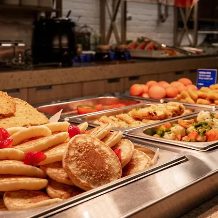 ウェルトン ホテル&スパ 4* リガ